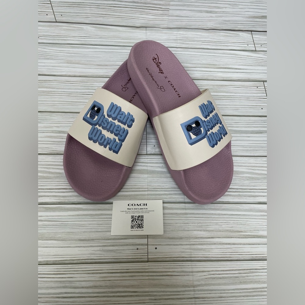 Coach Walt Disney World 50th Anniversary Sandals Women‎ Size 7 - Picture 3 of 15